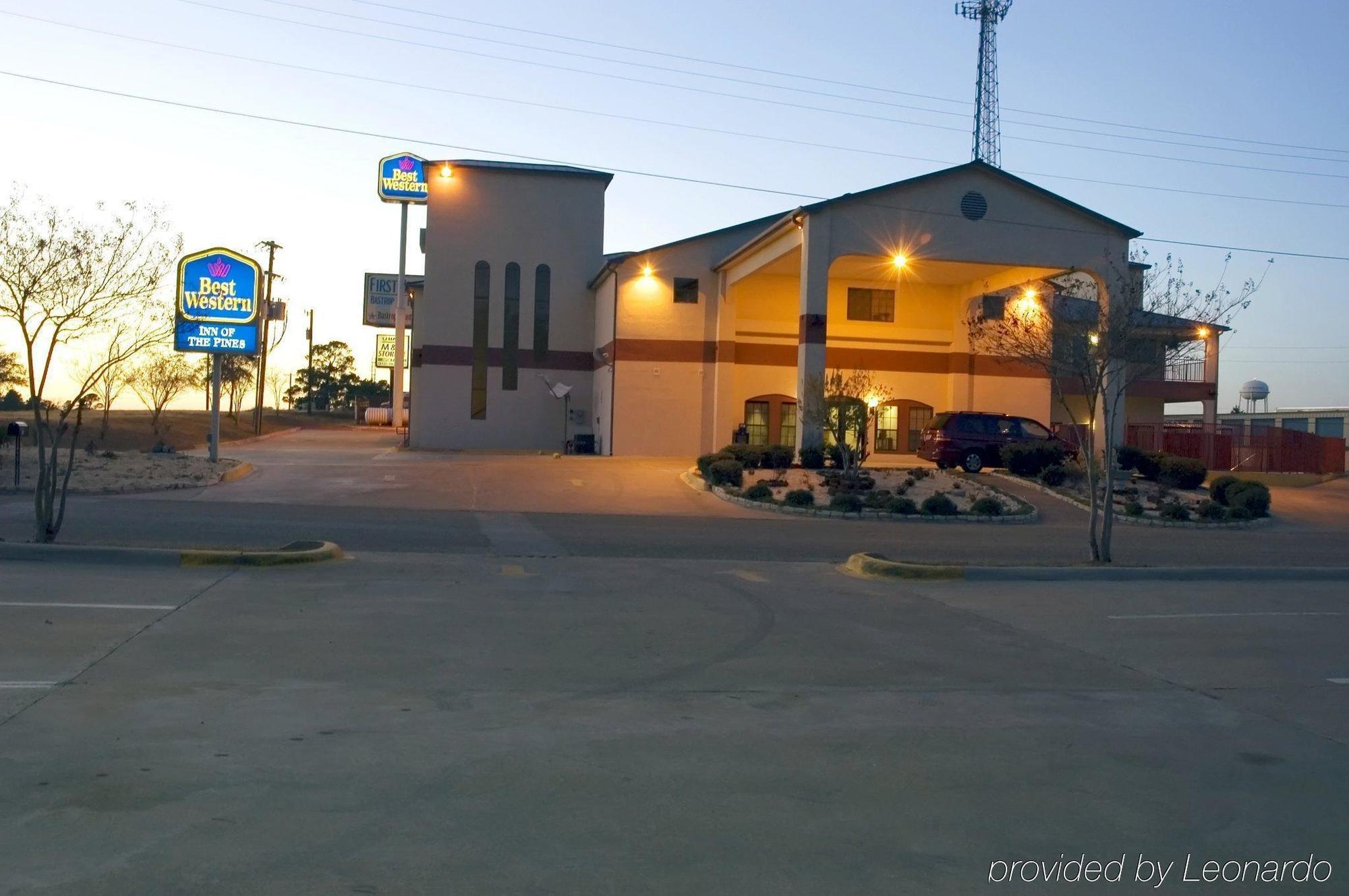 Super 8 By Wyndham Bastrop Tx Motel Exterior photo